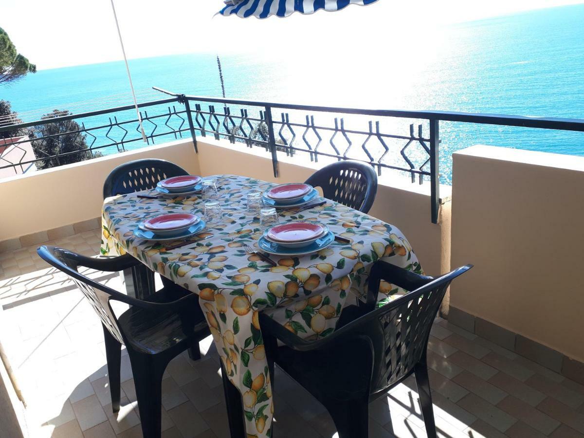 Appartamenti Enrica With Amazing View Moneglia Exterior photo